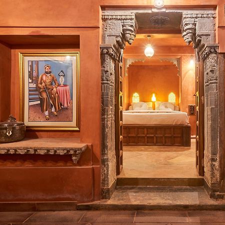 Hotel Kaladwas Lal Haveli à Udaipur Extérieur photo