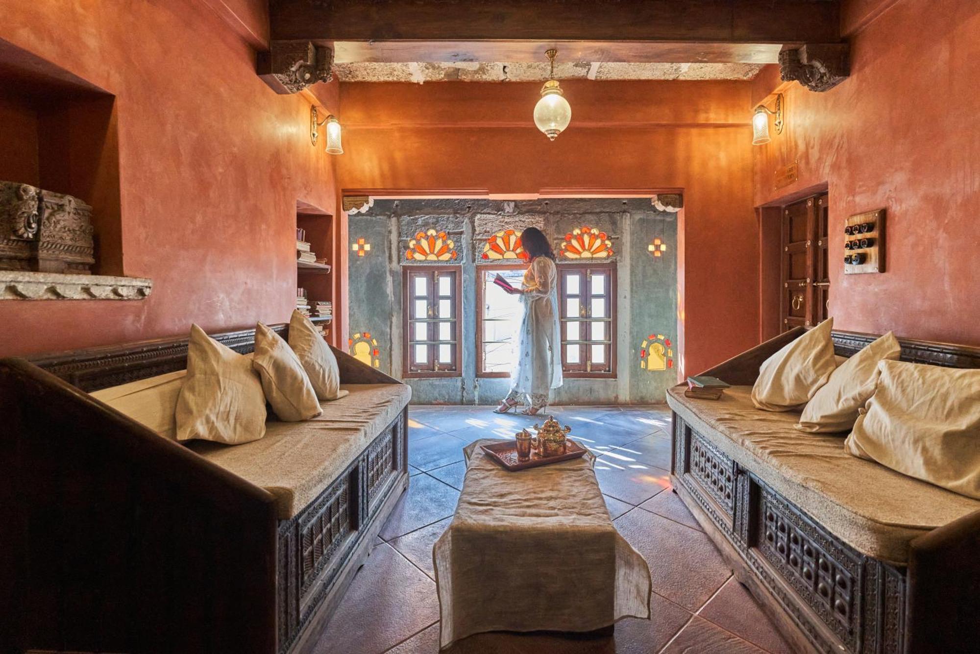 Hotel Kaladwas Lal Haveli à Udaipur Extérieur photo