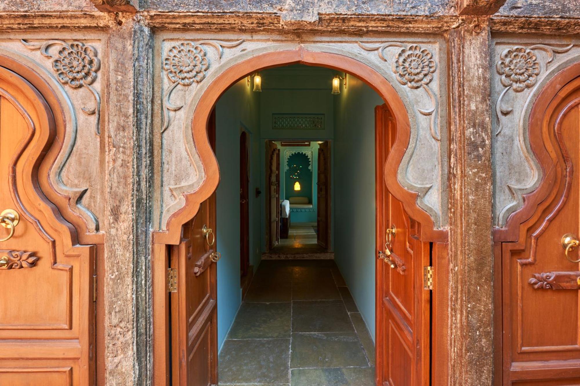 Hotel Kaladwas Lal Haveli à Udaipur Extérieur photo