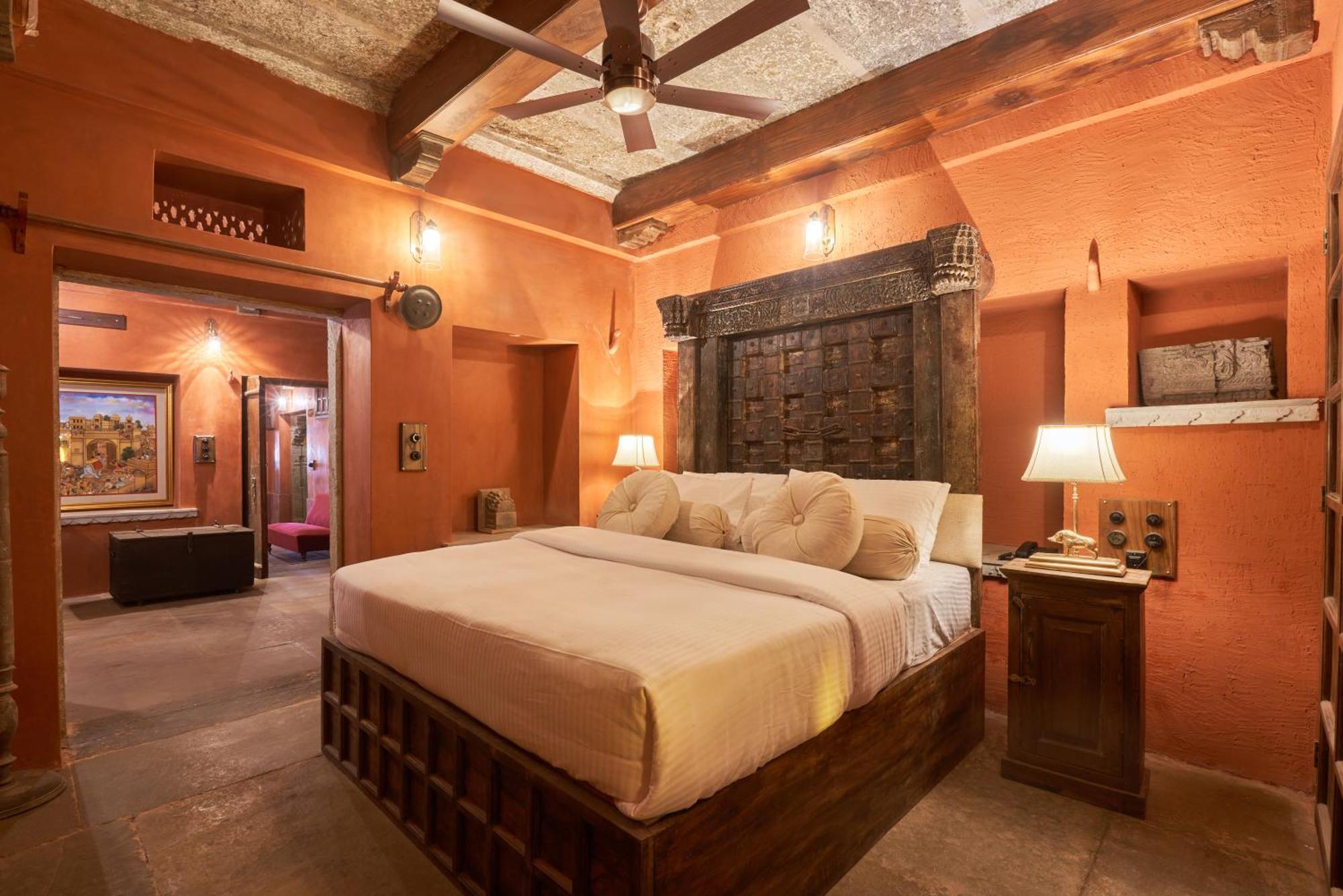 Hotel Kaladwas Lal Haveli à Udaipur Extérieur photo