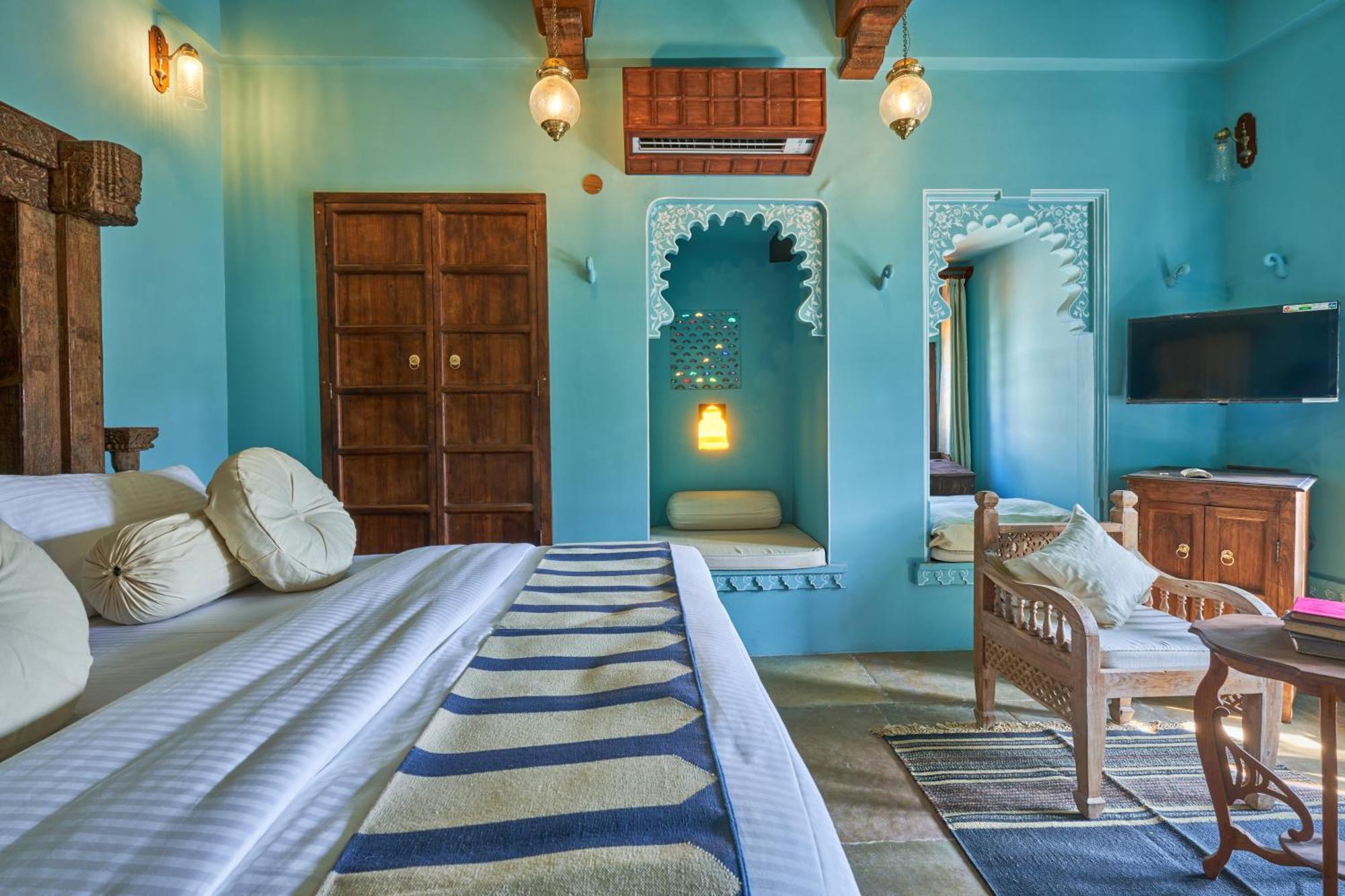 Hotel Kaladwas Lal Haveli à Udaipur Extérieur photo