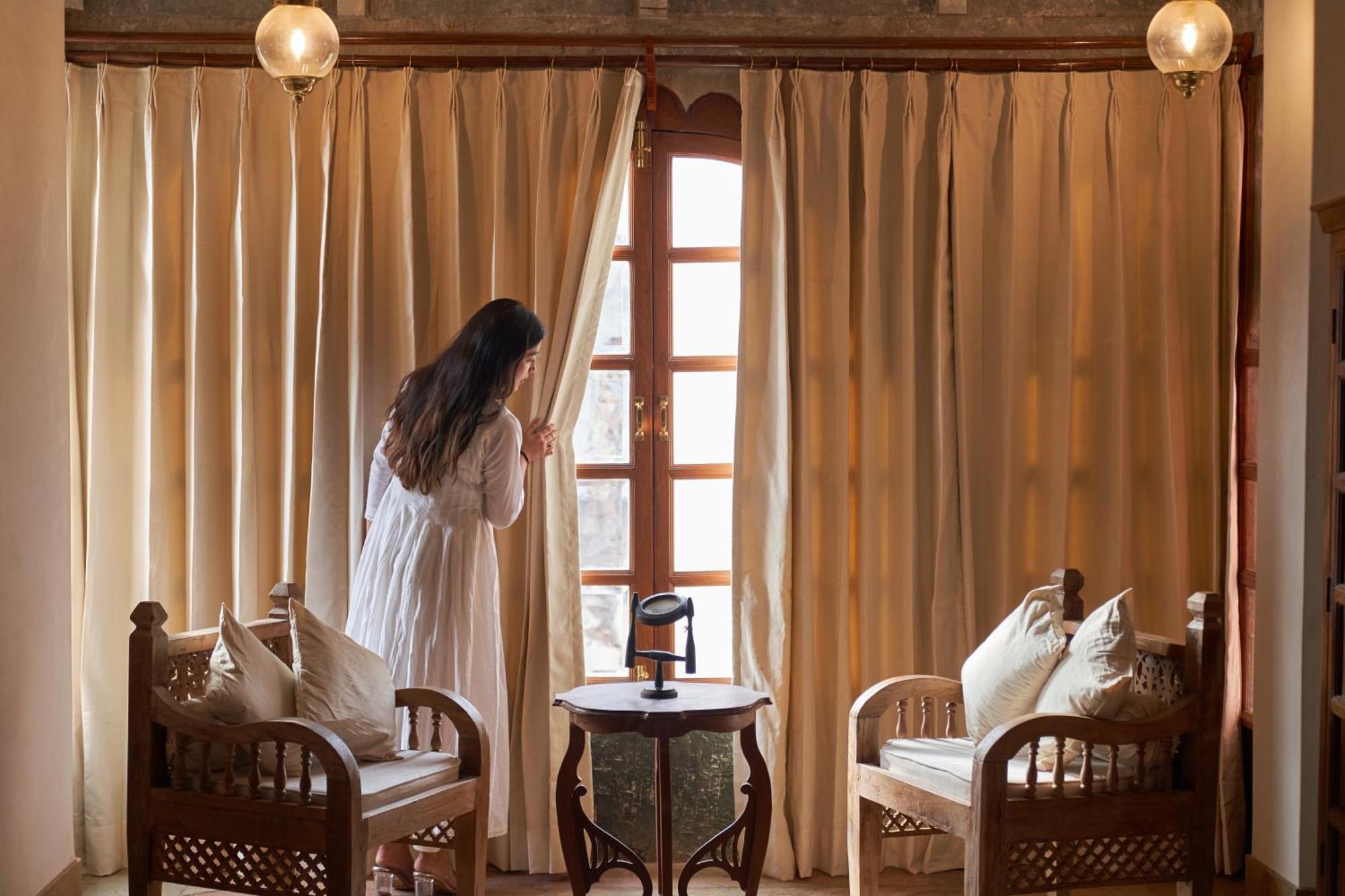 Hotel Kaladwas Lal Haveli à Udaipur Extérieur photo